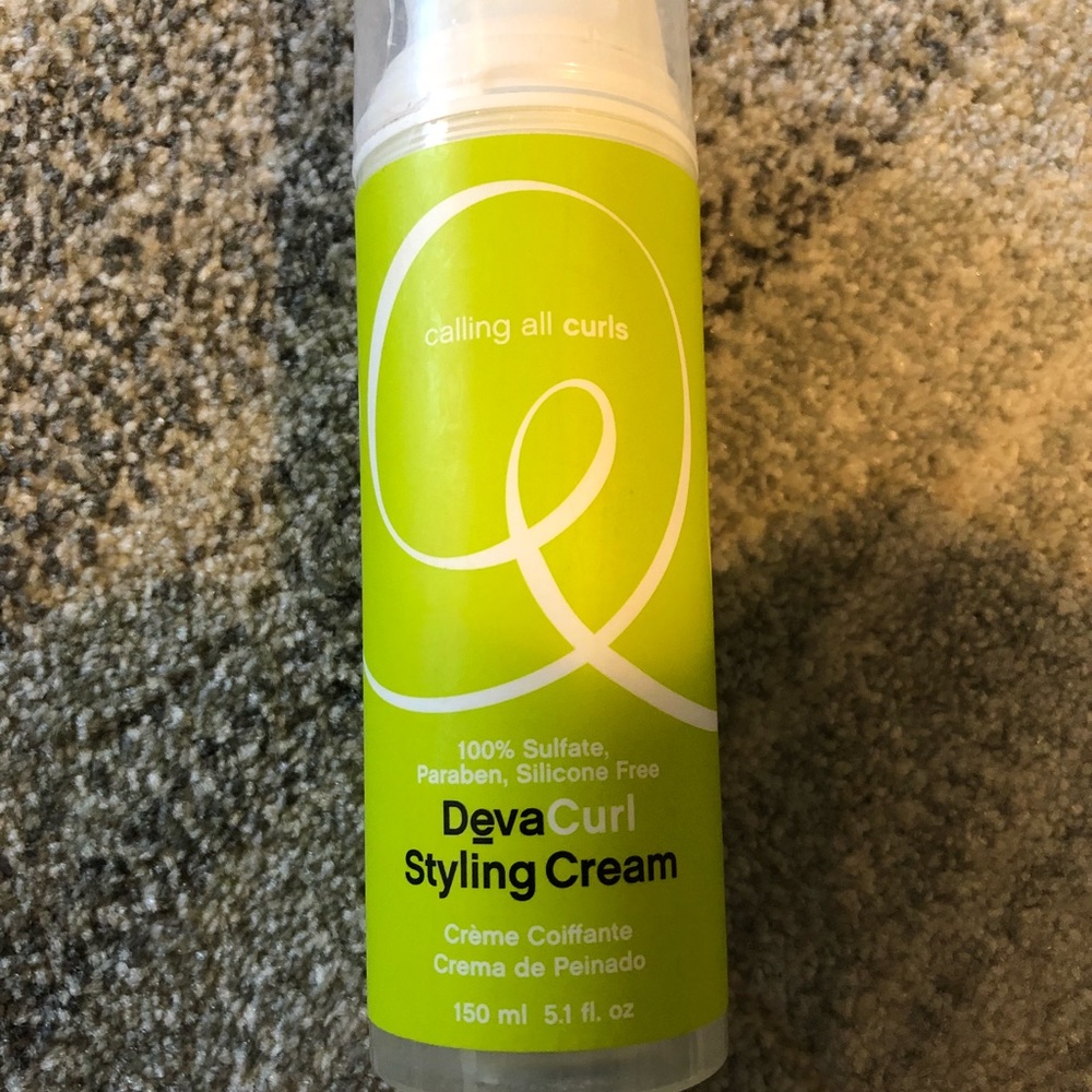 ❤️ DevaCurl styling cream